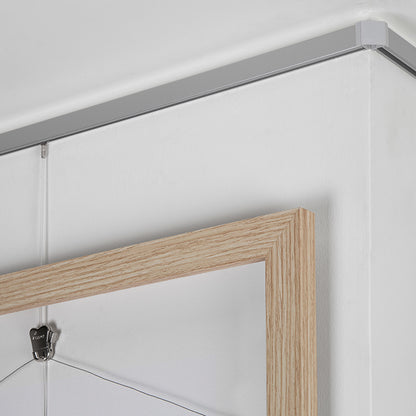Galleriskenor STAS minirail 150 cm + monteringssats finns i vitt och aluminium för bästa stil.